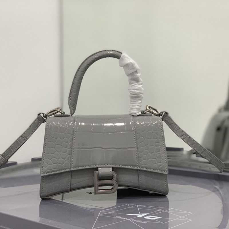 Ba*len*cia*ga hourglass bags